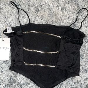 BEAUTIFUL OPEN BACK DIAMOND TANK TOP !